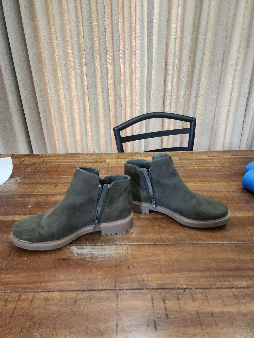 Women’s Green Suede Ankle Boots